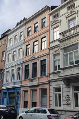 helle 2-Zimmer Wohnung mit sep. Badezimmer in Aachen, Frankenberger Viertel (EG)