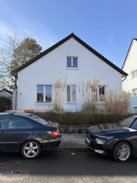 Charmantes 4,5-Zi. Einfamilienhaus in Bredeney mit Garten