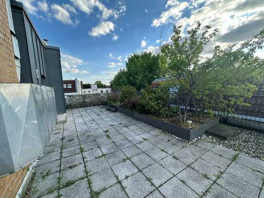 Sonnige 3 Zimmer-Wohnung in Steglitz mit großer Terrasse mit Garten- befristet auf vier Jahre