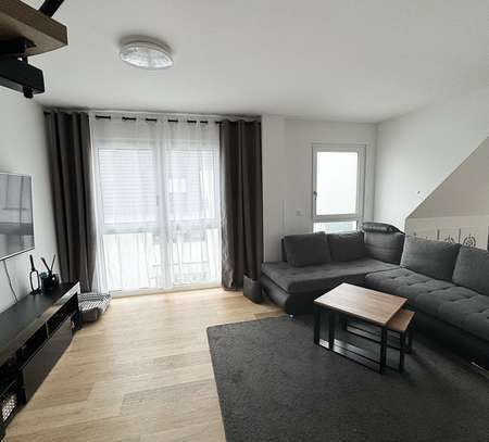 Moderne Maisonette-Wohnung mit Balkon