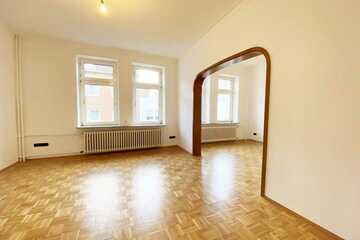 Renovierte Altbauwohnung mit Stäbchenparkett | hohe Decken | ca. 90 m² in Horst | 1 Schlafzimmer