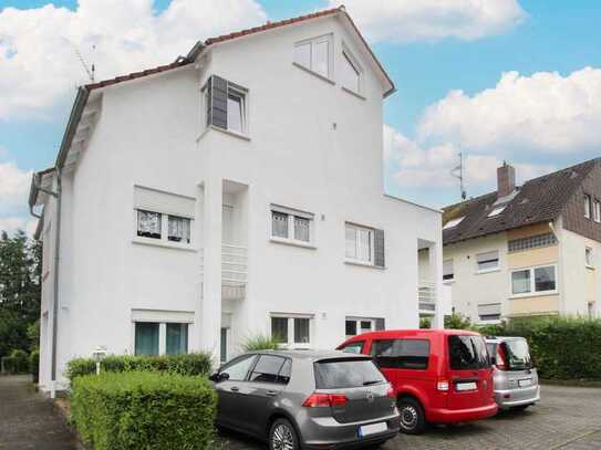 Traumdomizil! Beeindruckende 3-Zi-Maisonette mit sonniger SW- Dachterrasse in Dieburgs grüner Oase