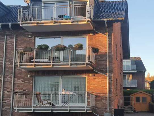 Zentrale 3-Raum-Wohnung mit Balkon in Overath