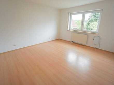 Schicke, lichtdurchflutete 2-Zimmer-Whg. mit Balkon in Westausrichtung & Tageslichtbad
