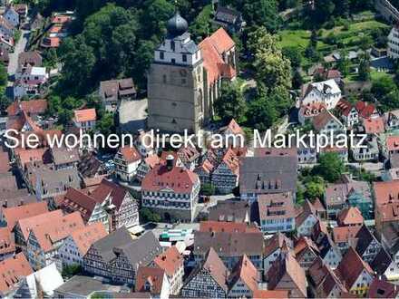 Geräumige 2-Zimmer Wohnung direkt am Herrenberger Marktplatz