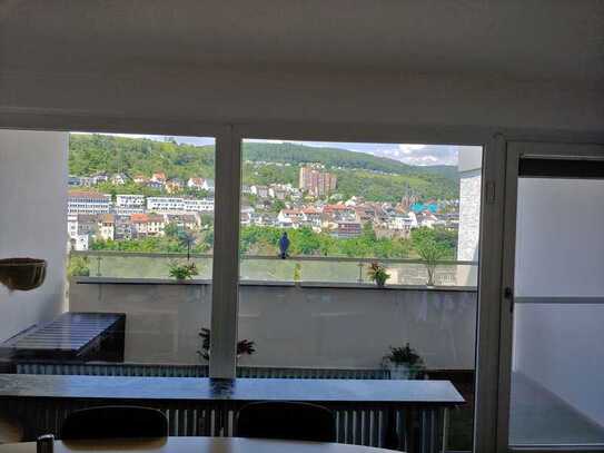 Sehr schöne und große ETW in BINGEN/ RHEIN - zwei Balkone mit super Aussicht und Rheinblick!