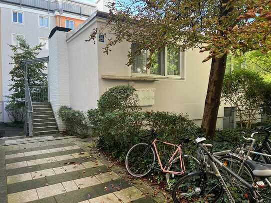 ILIEV IMMOBILIEN: Schön geschnittene 1-Zimmer-Hcohparterrewohnung in SCHWABING / SCHWABINGER TOR