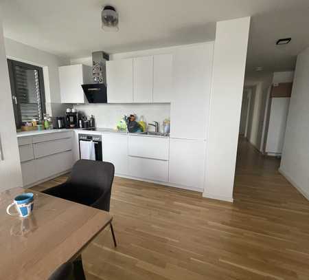 Neuwertige 4-Zimmer-Wohnung mit Balkon und Einbauküche in Lahr/Schwarzwald