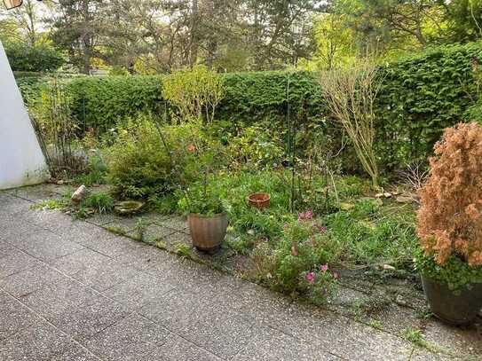 Gemütliche Wohnung mit offenem, hellen Konzept und Blick in den eigenen Garten