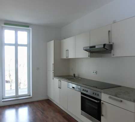 **Attraktive 2 Zimmer-Wohnung mit EBK & Balkon** (WE 10)