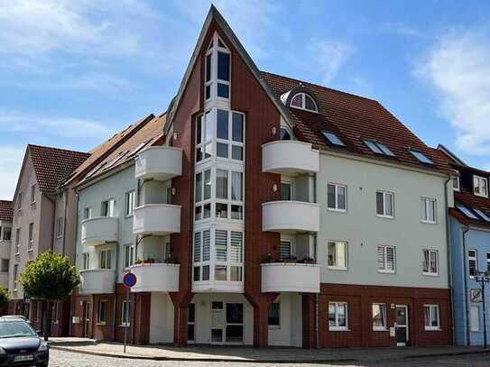 2-Raum Wohnung mit Balkon und Elbblick in Schönebeck