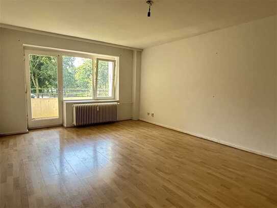 Bezugsfreies 1-Zimmer-Apartment mit West-Loggia in Trappenkamp!