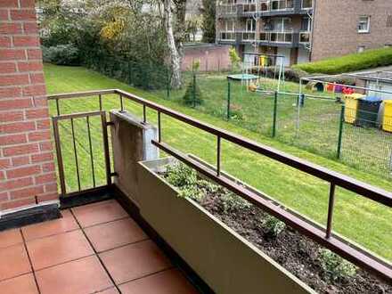 Ansprechende 2-Zimmer-Hochparterre-Wohnung mit Balkon in Herzogenrath