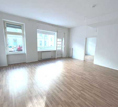 Attraktive Gewerberäume als Büro/Praxis/ Verkaufsraum/Loft/Atelierwohnung