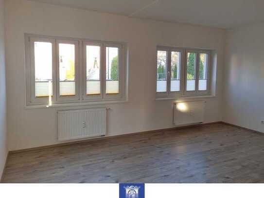 Traumhafte Maisonette-Wohnung mit großem Balkon, offener Küche und Tageslichtbad!