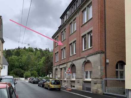70186 Stuttgart-Ost: 6-Zi.-Whg. 1.OG mit Altbau-Flair, ruhige, zentrale Lage. Stellplatz optional