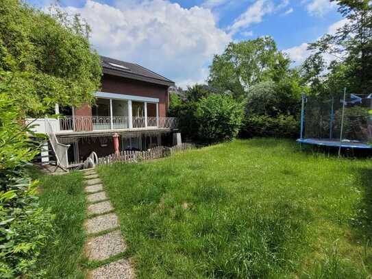 Renovierte 3-Zimmer Wohnung mit großer Terrasse in BI-Sennestadt!