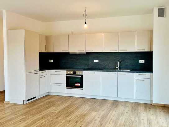 Hannover Kronsrode Neubau: Einbauküche, Balkon, Fußbodenheizung, 2 Bäder, Lift, TG, Keller