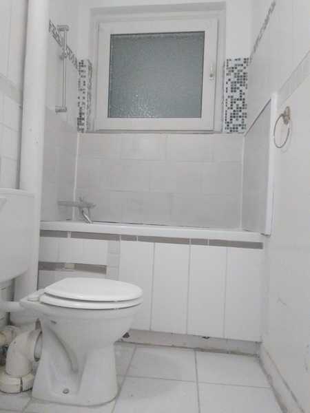 Charmante 2-Zimmer-Wohnung im 2. OG mit Balkon in Frankfurt-Altstadt