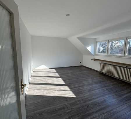 schöne 2 Zimmer Wohnung