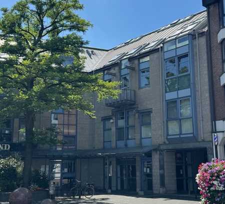 Geschmackvolle, modernisierte 1-Raum-Wohnung mit Balkon in Langenfeld