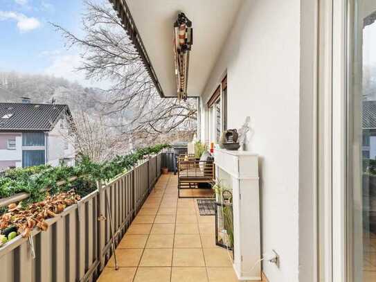 Helle 3 Zimmer Wohnung, 2 Balkons, Stellplatz, Ebersteinburg