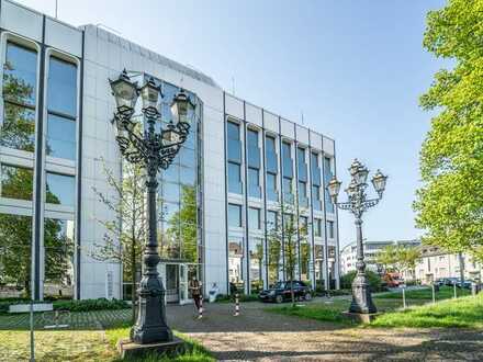Dieses Büro lässt keine Wünsche offen: High-Speed-Internet | Klimaanlage und Stellplätze vorhanden
