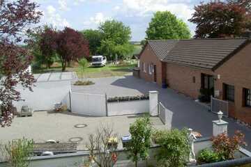 Schönes Bungalow in Zündorf