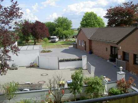 Schönes Bungalow in Zündorf