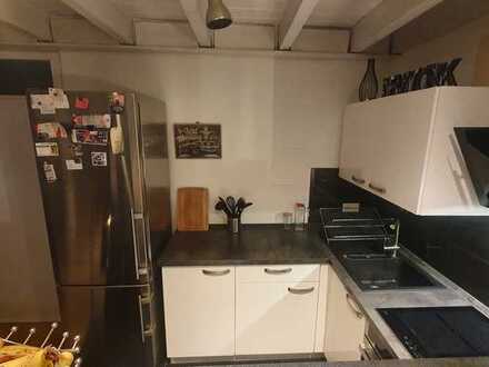 Maisonetten Wohnung mit Balkon in Düsseldorf- Urdenbach
