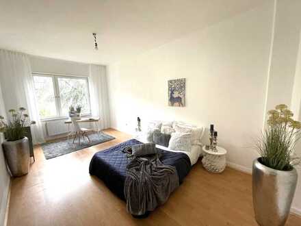 4-Zimmer-Wohnung in der List mit Balkon und möglicher Gartennutzung