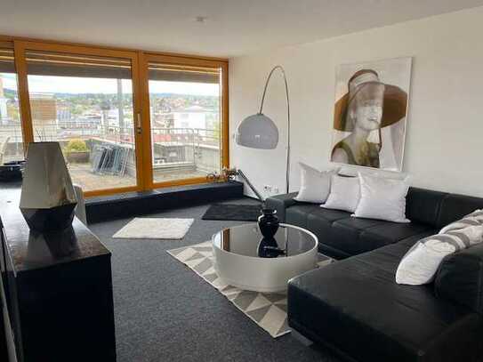 Moderne, sonnige 2-Zimmer-Maisonette-DG-Wohnung mit Dachterrasse und EBK in Pforzheim
