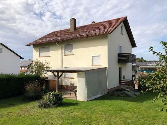 Könnte so Ihr neues Zuhause aussehen?
2-Familienhaus mit Garage und schönem Gartengrundstück