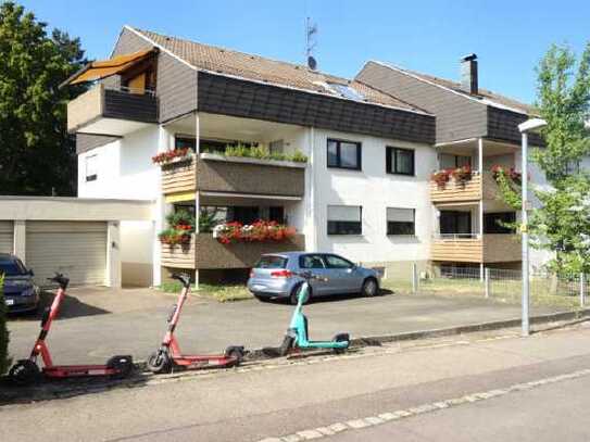 Helle, gepflegte 3,5-Zi-Wohnung mit Balkon und Einbauküche in Stuttgart-Bad Cannstatt Muckensturm