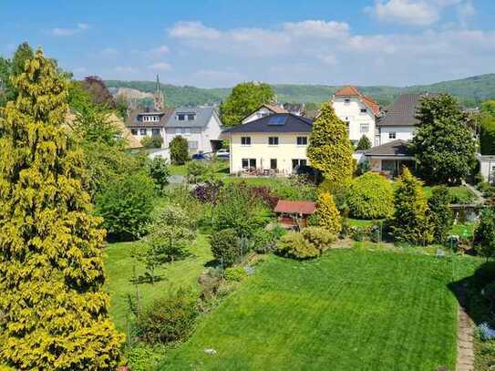 Rheinaue,Nähe Posttower,sonnige,ruhige 2-Zimmerwohnung