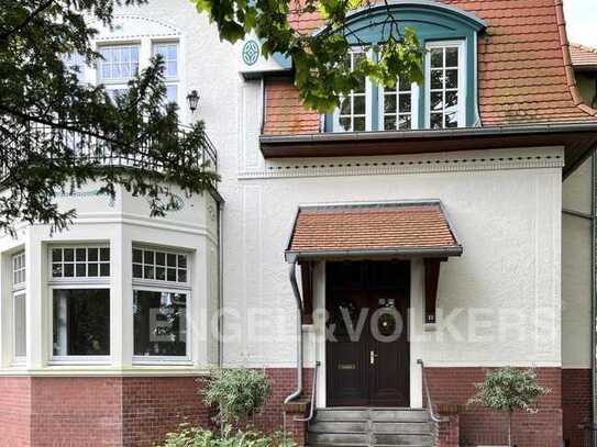 IMAGEFILM - Altbau-Bürovilla in Blankenese