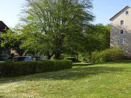 Sehr gepflegte, sonnige Wohnung mit Loggia und Blick ins Grüne im beliebten Göttingen -Geismar !