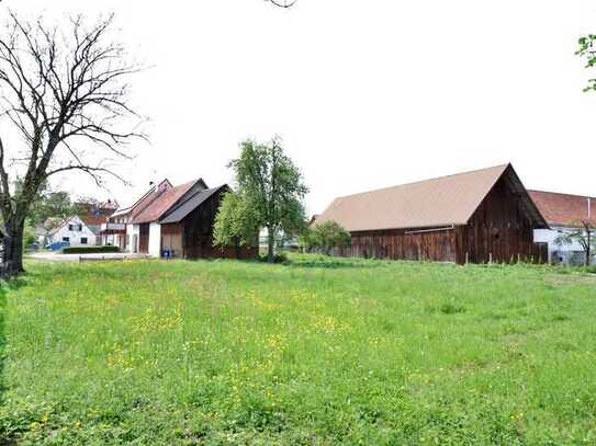 ca. 2891 m² Grundstückfläche 
MFH, Scheune, Garten, Freifläche
Eine Insel für individuelle Ideen!