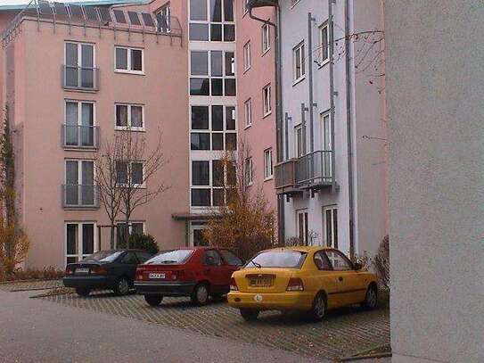 1 Zi. Apartment, Kochnische und Dusche, Näh Uni-- Sehr gute Verkehrsanbindung-