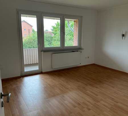 3-Zimmer-Wohnung in zentraler Lage mit Balkon in Reppenstedt