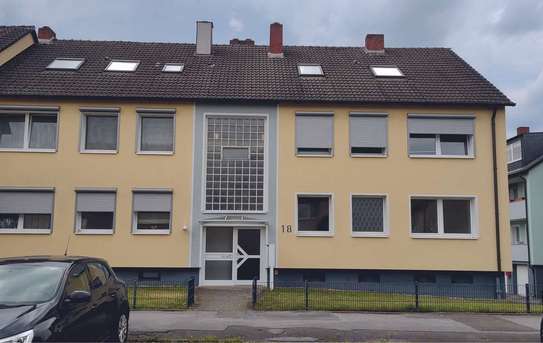 Moderne Dachgeschosswohnung in zentraler Lage