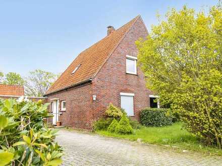Großzügiges Zuhause mit 5 Zimmern, Garten und 3 Stellplätzen in Nordseenähe