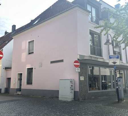 Stylische und geräumige 2-Zimmer-Maisonette im historischen Altstadtkern