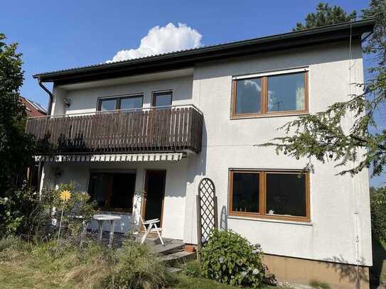 Einfamilienwohnhaus in schöner Ortsrandlage in Neustadt/WN