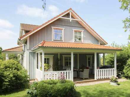 Gepflegtes Einfamilienhaus mit Garten und Carport in traumhafter Lage