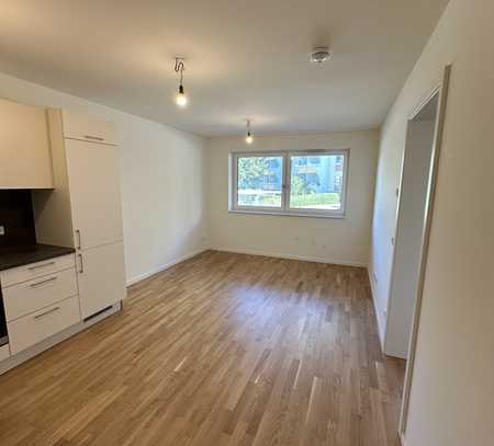 KfW 40-Neubau-Wohnung mit EBK, Duschbad, Echtholzparkett, Fahrstuhl