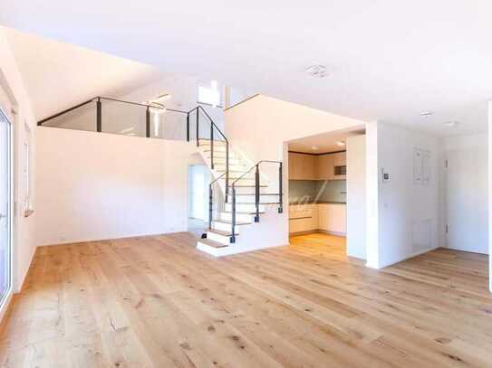 Traumhafte 4,5 Zi. Maisonette Wohnung mit Balkon und Terrasse - Erstbezug im Herzen von Pfullingen