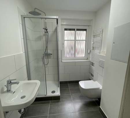 🚩" JUNGES WOHNEN " 🚩 2-Zi.-Apartment NEU-saniert !!! 🚩