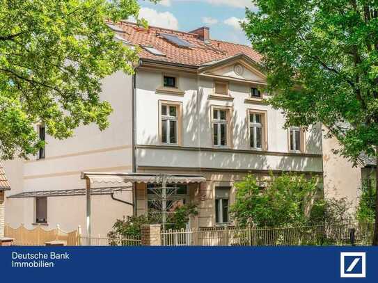 Einfamilienhaus mit Gewerbemöglichkeit & Potenzial für ca. 500 m² Wohnfläche