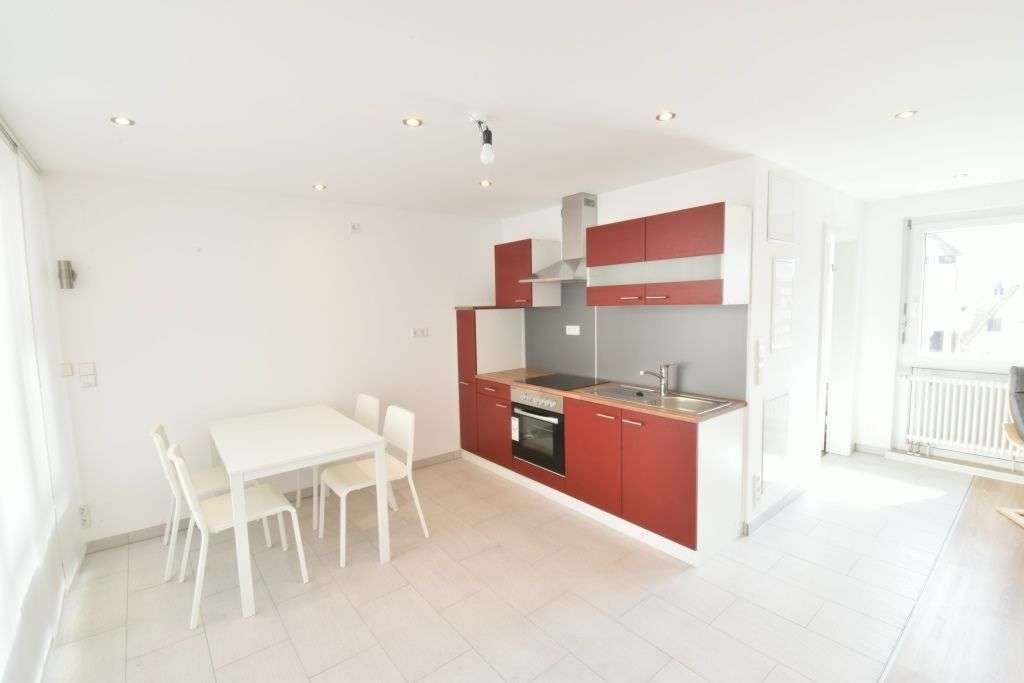 Voll möblierte 1-Zimmer-Wohnung mitten im Zentrum Sindelfingen - Photo 3